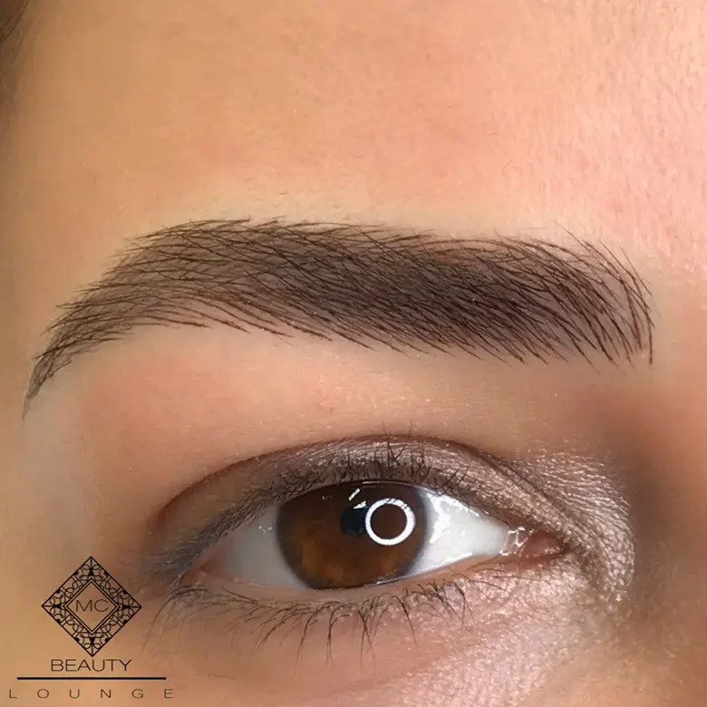 eyelash extensions dubai