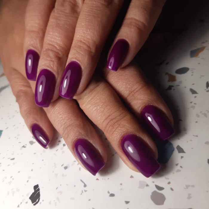 nail extensions dubai